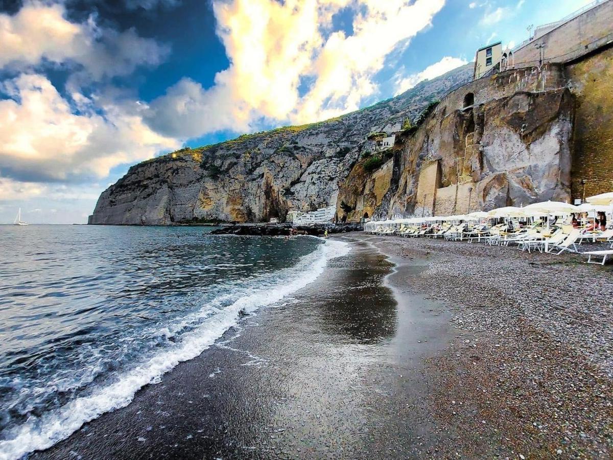 Casa Caterina Deluxe Sorrento Coast Daire Meta Dış mekan fotoğraf